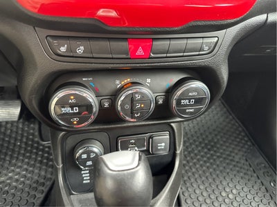 2017 Jeep Renegade Trailhawk