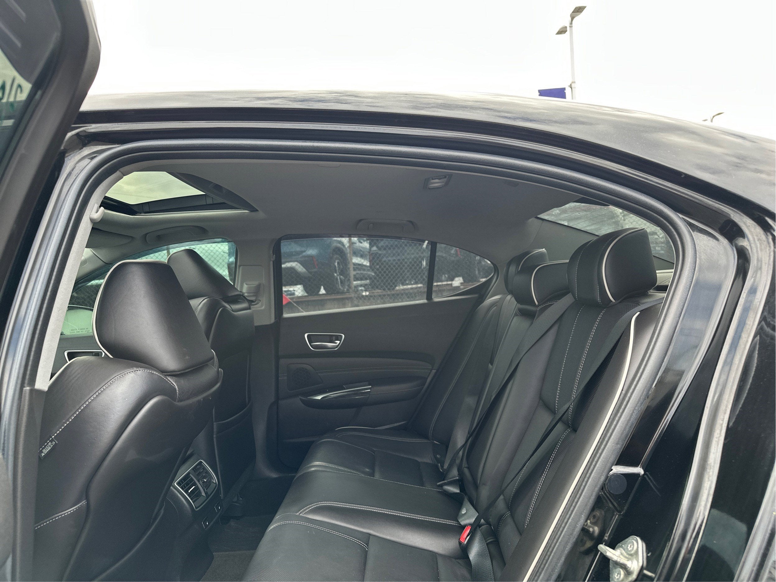 2019 Acura TLX w/Advance Pkg