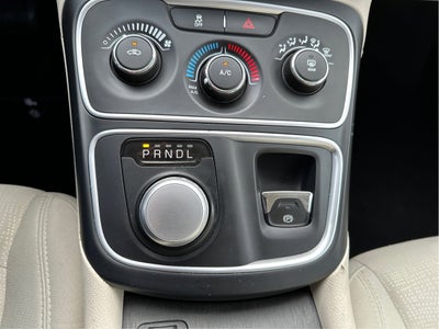 2016 Chrysler 200 LX