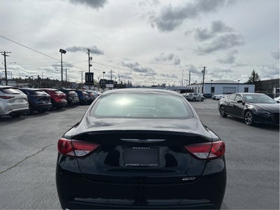 2016 Chrysler 200 LX