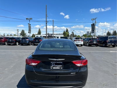 2016 Chrysler 200 LX