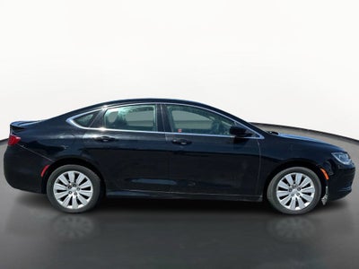 2016 Chrysler 200 LX