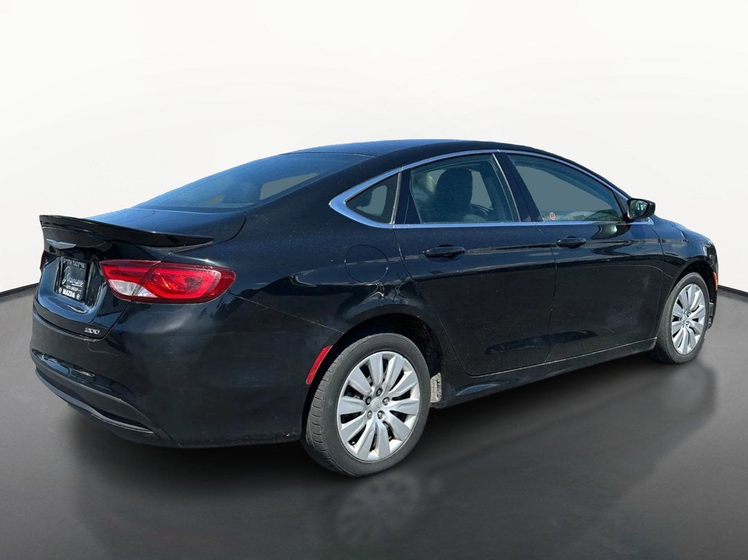 2016 Chrysler 200 LX
