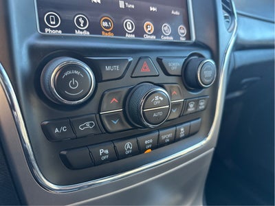 2018 Jeep Grand Cherokee Altitude 4WD