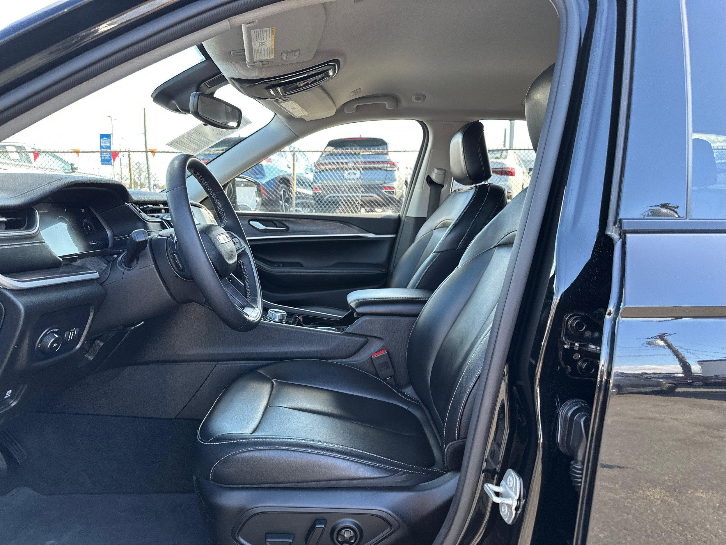 2023 Jeep Grand Cherokee Limited 4WD