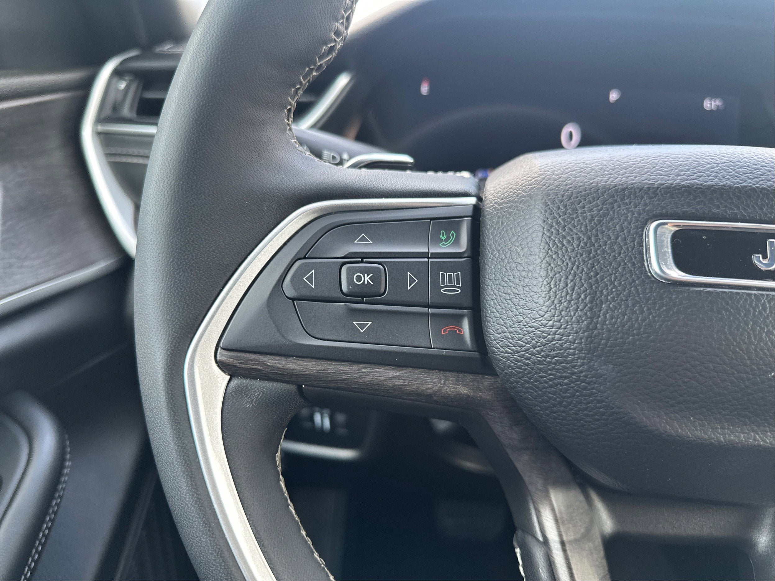 2024 Jeep Grand Cherokee L Limited 4WD