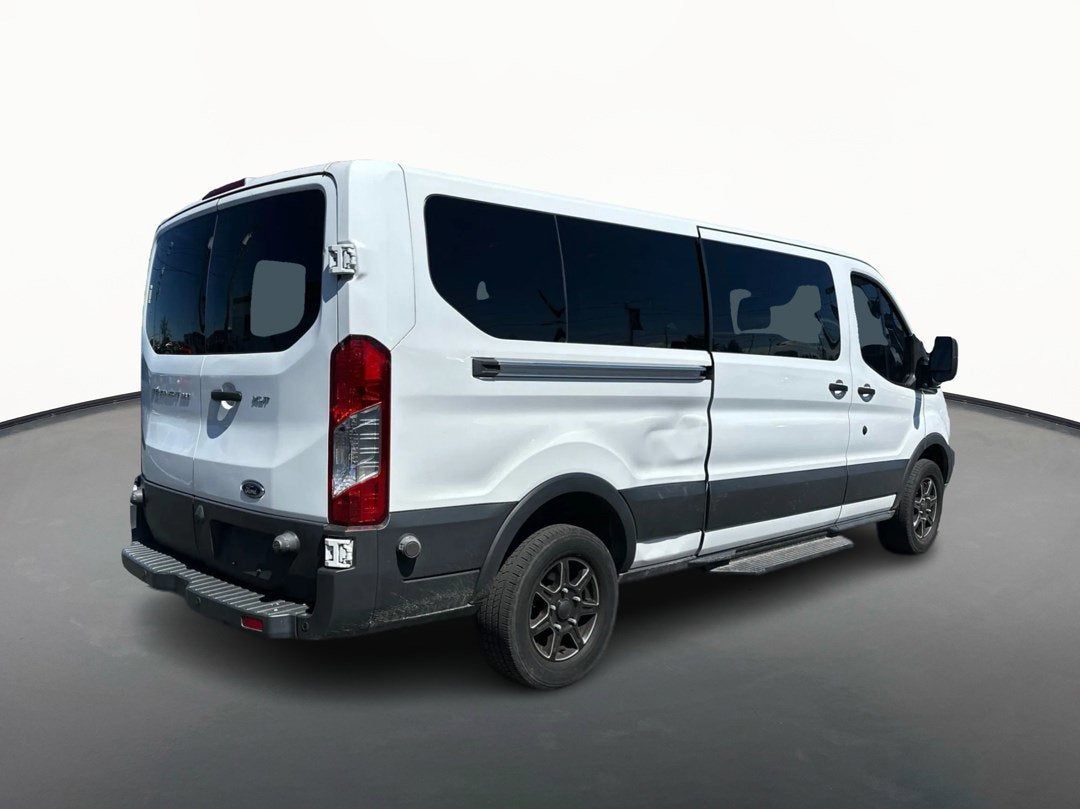 2017 Ford Transit Wagon XLT