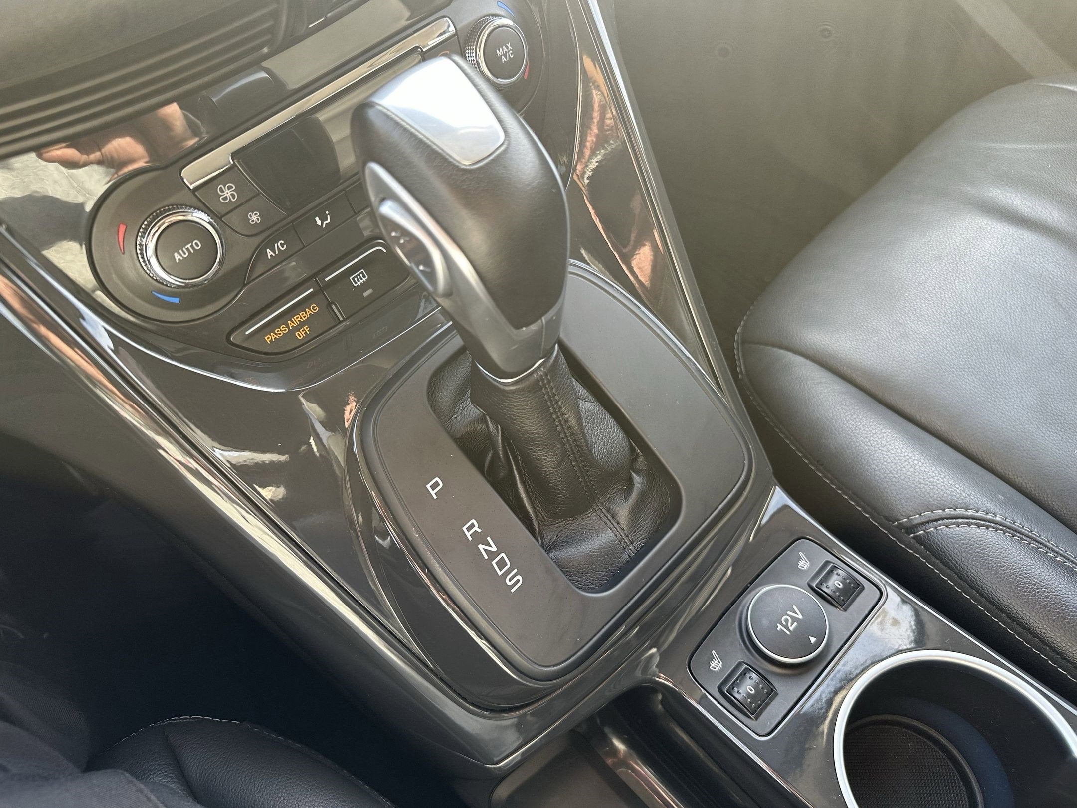 2016 Ford Escape Titanium 4WD