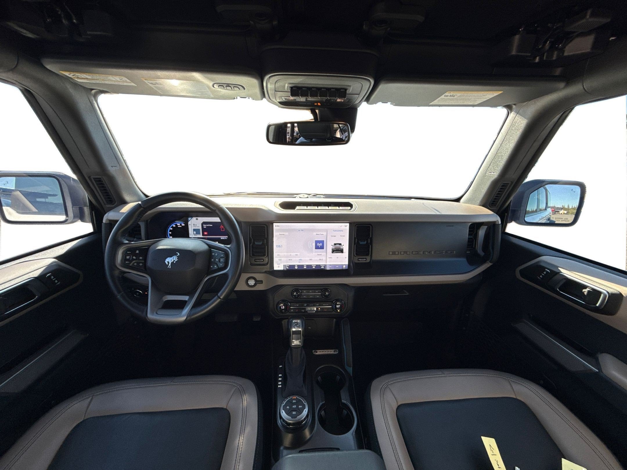 2023 Ford Bronco Base