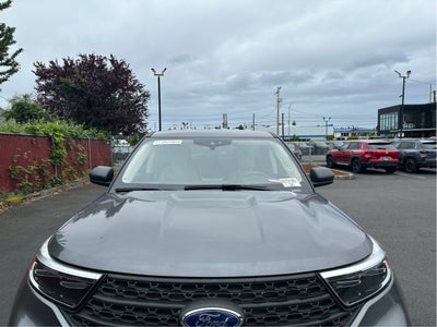 2023 Ford Explorer Base