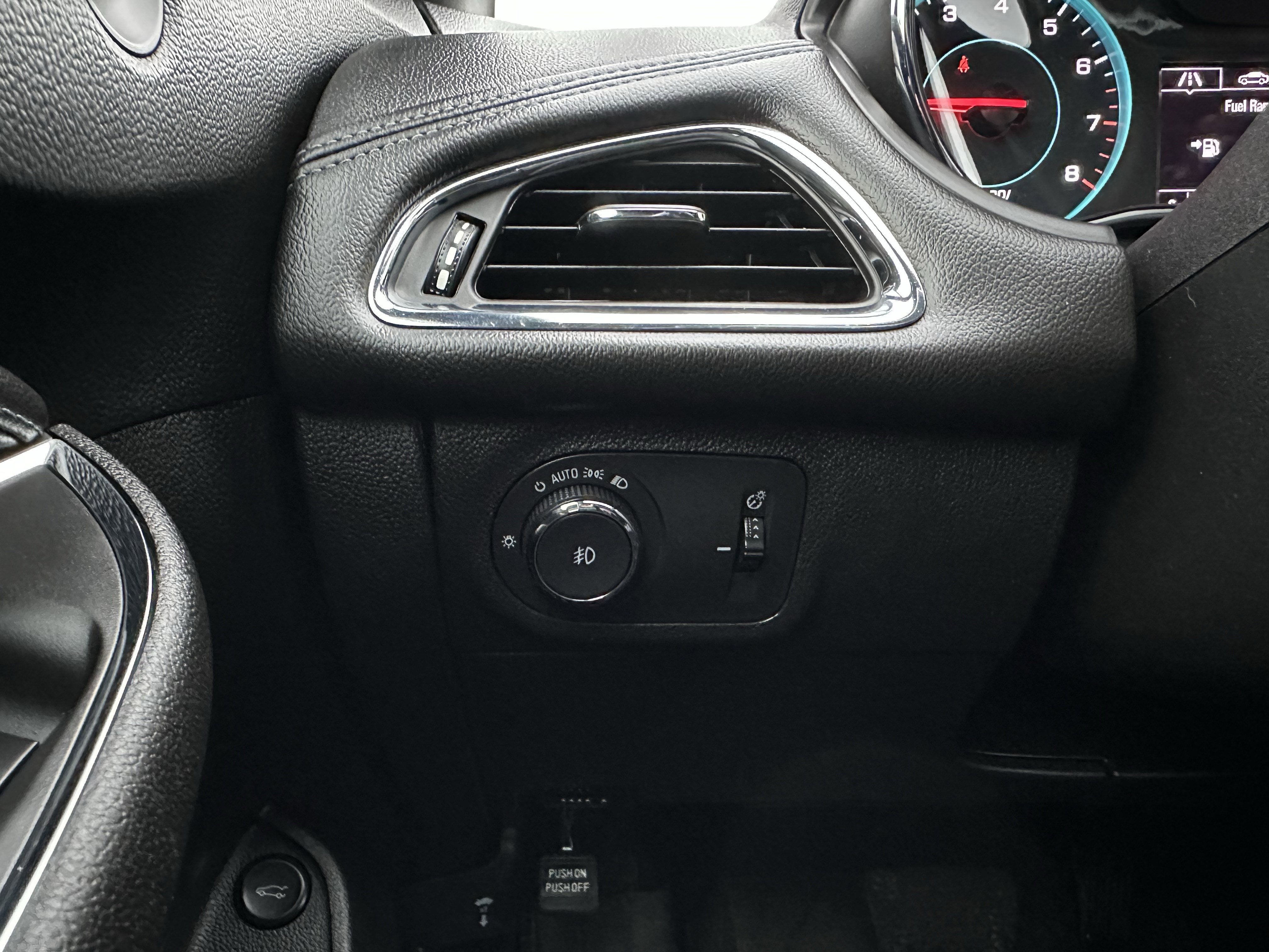 2019 Chevrolet Cruze Premier