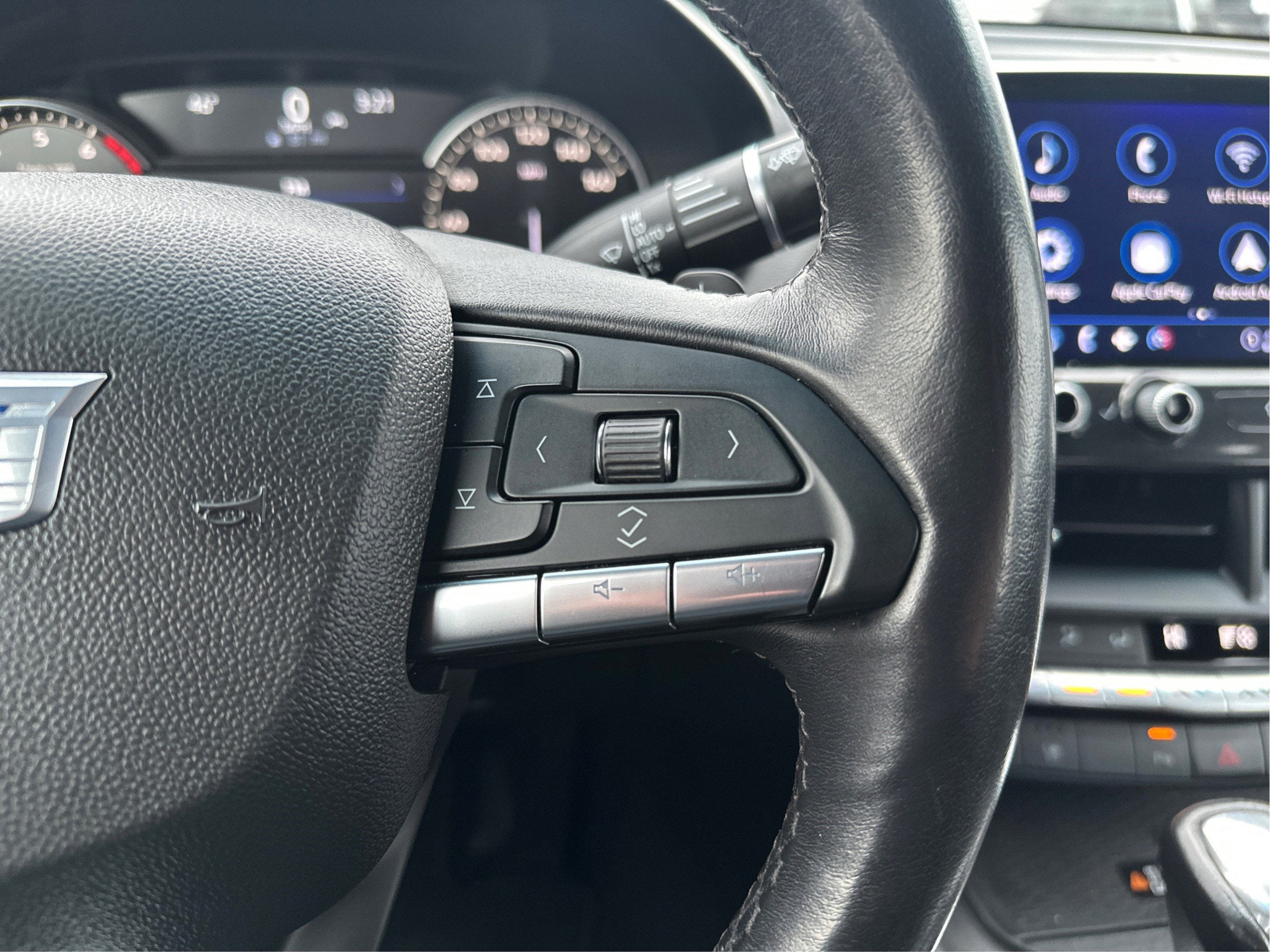 2023 Cadillac CT4 Premium Luxury