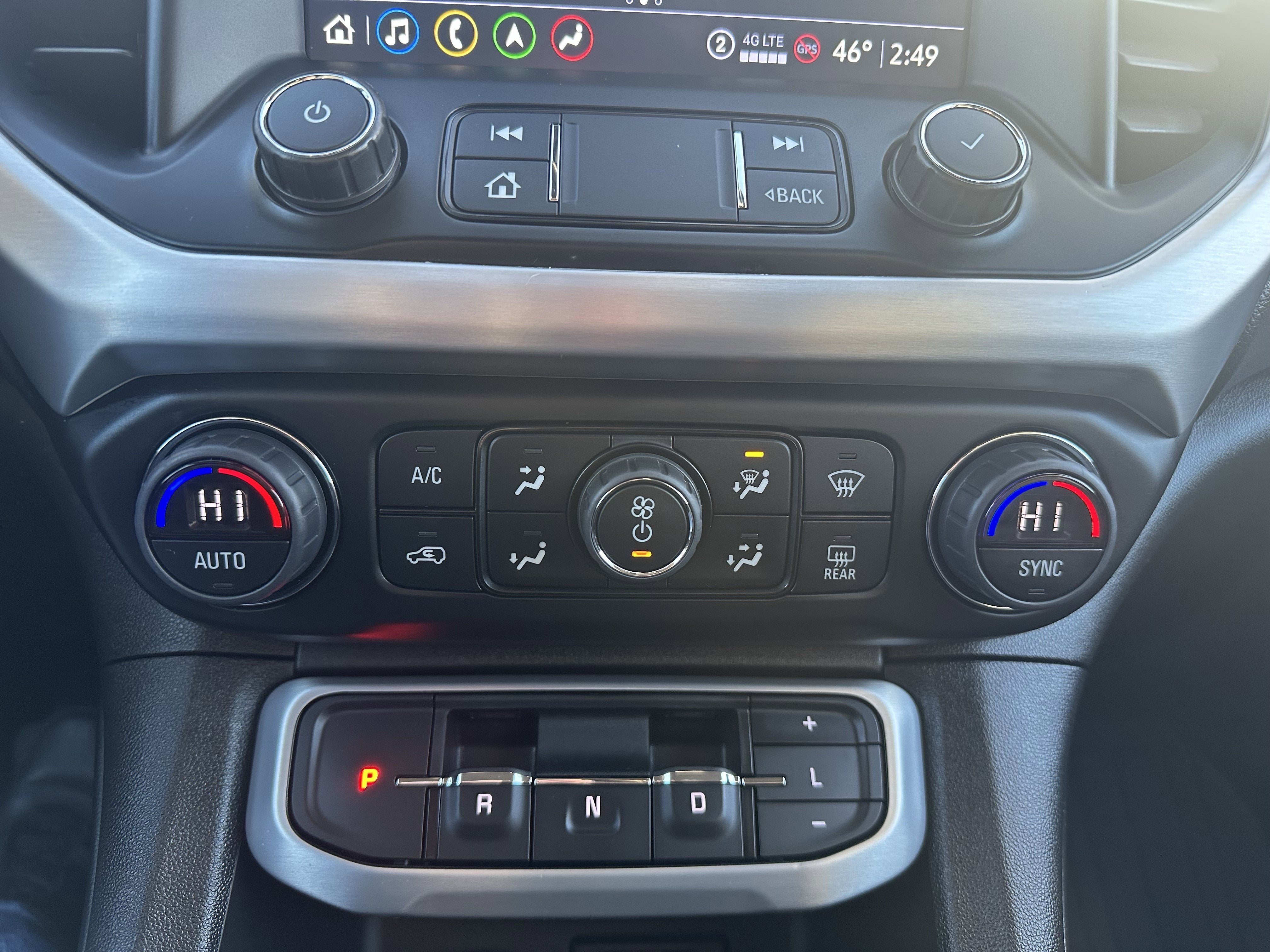 2022 GMC Acadia SLT AWD