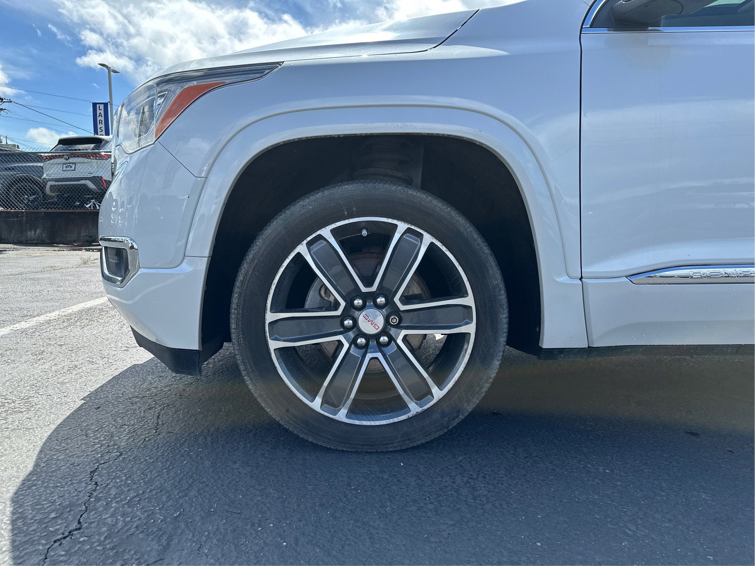 2017 GMC Acadia Denali