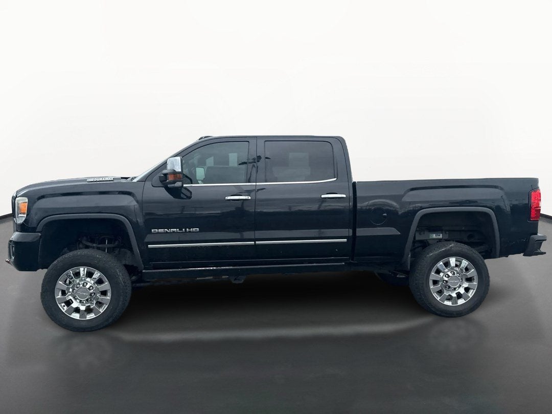 2015 GMC Sierra 2500HD available WiFi Denali