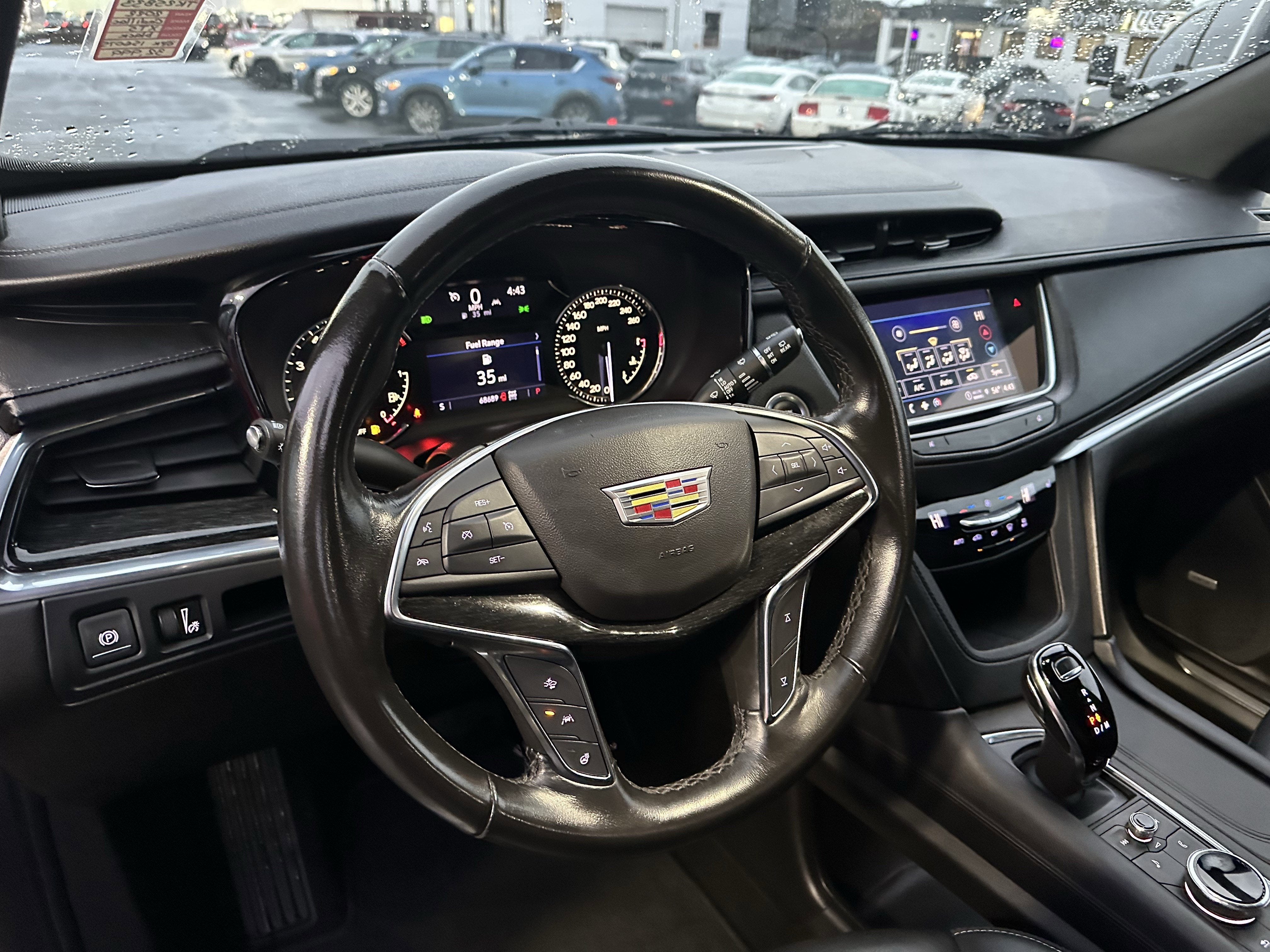 2022 Cadillac XT5 AWD Premium Luxury