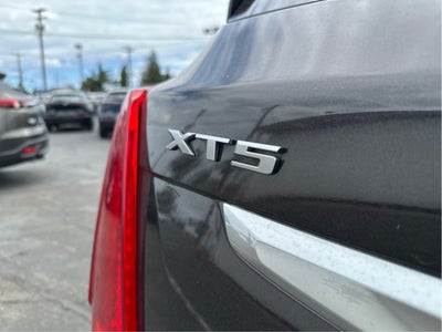 2018 Cadillac XT5 Luxury AWD