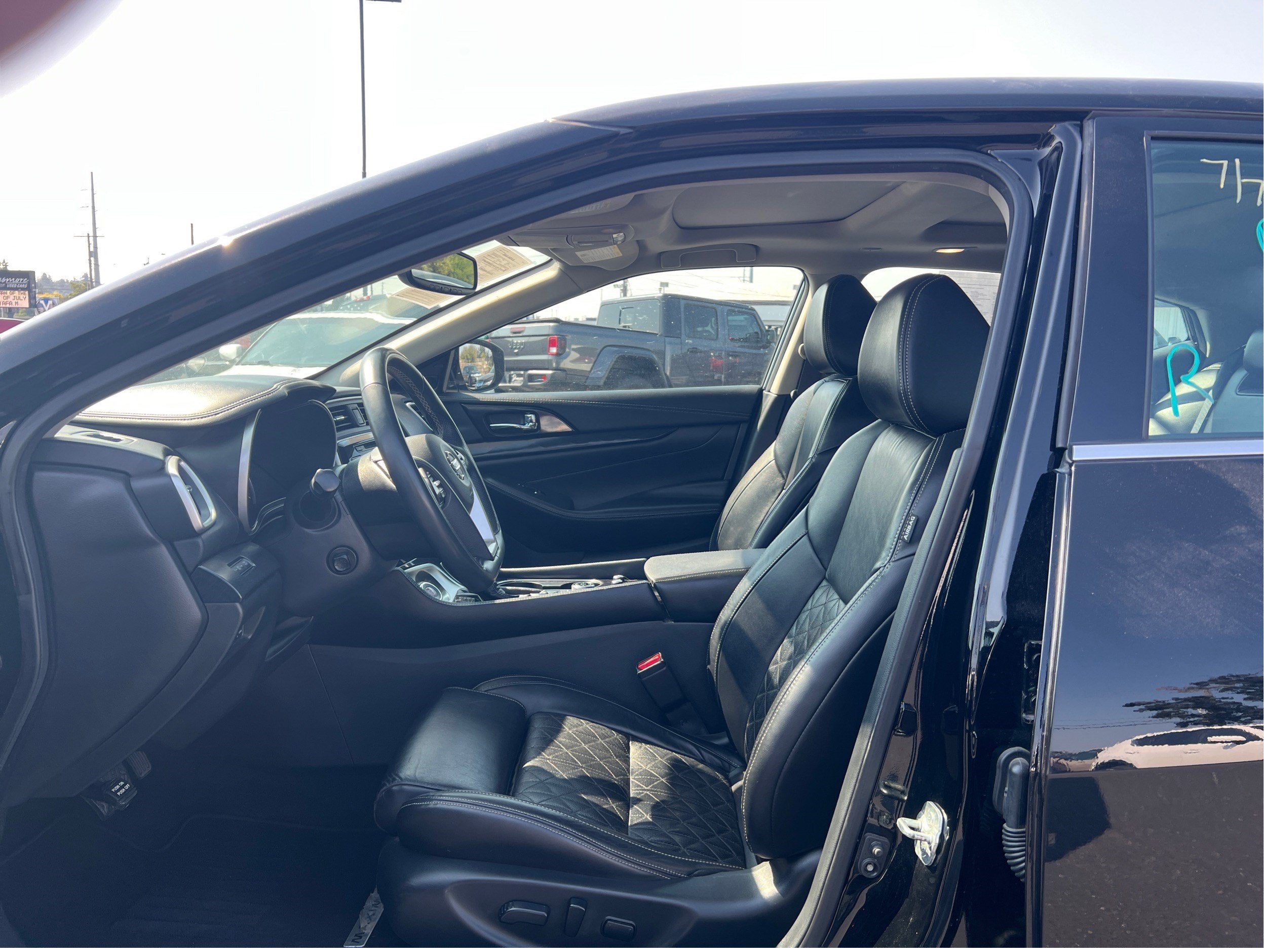 2019 Nissan Maxima Base