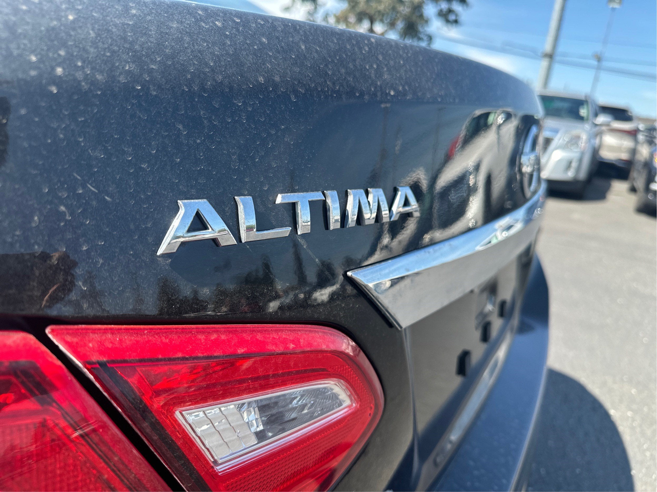 2016 Nissan Altima Base
