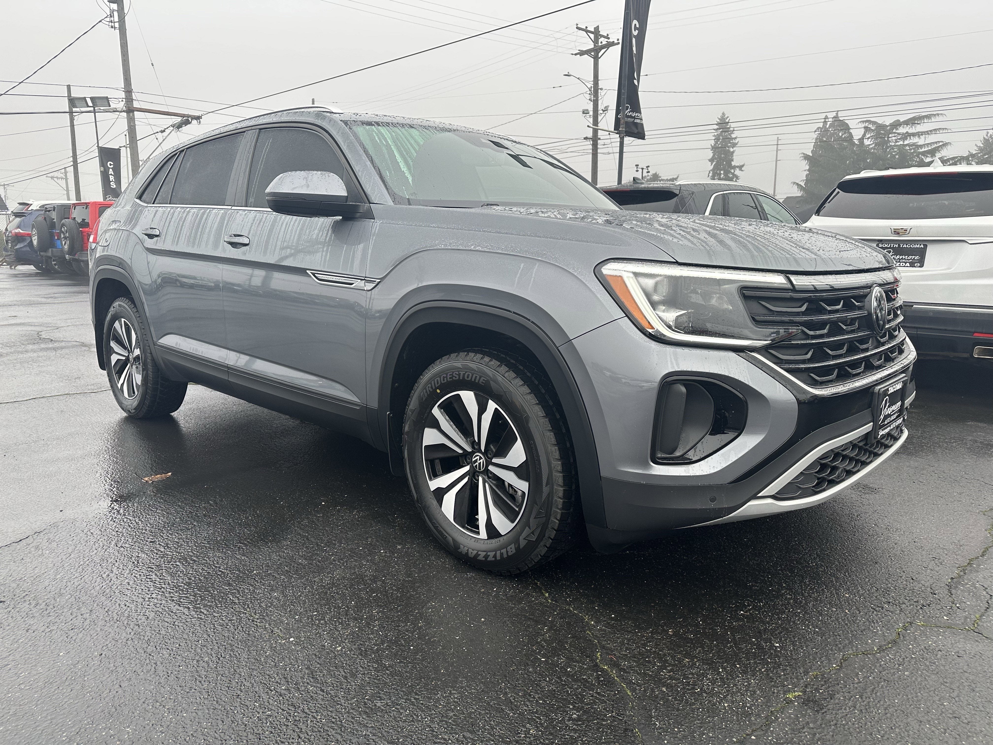 2024 Volkswagen Atlas Cross Sport 2.0T SE w/Technology