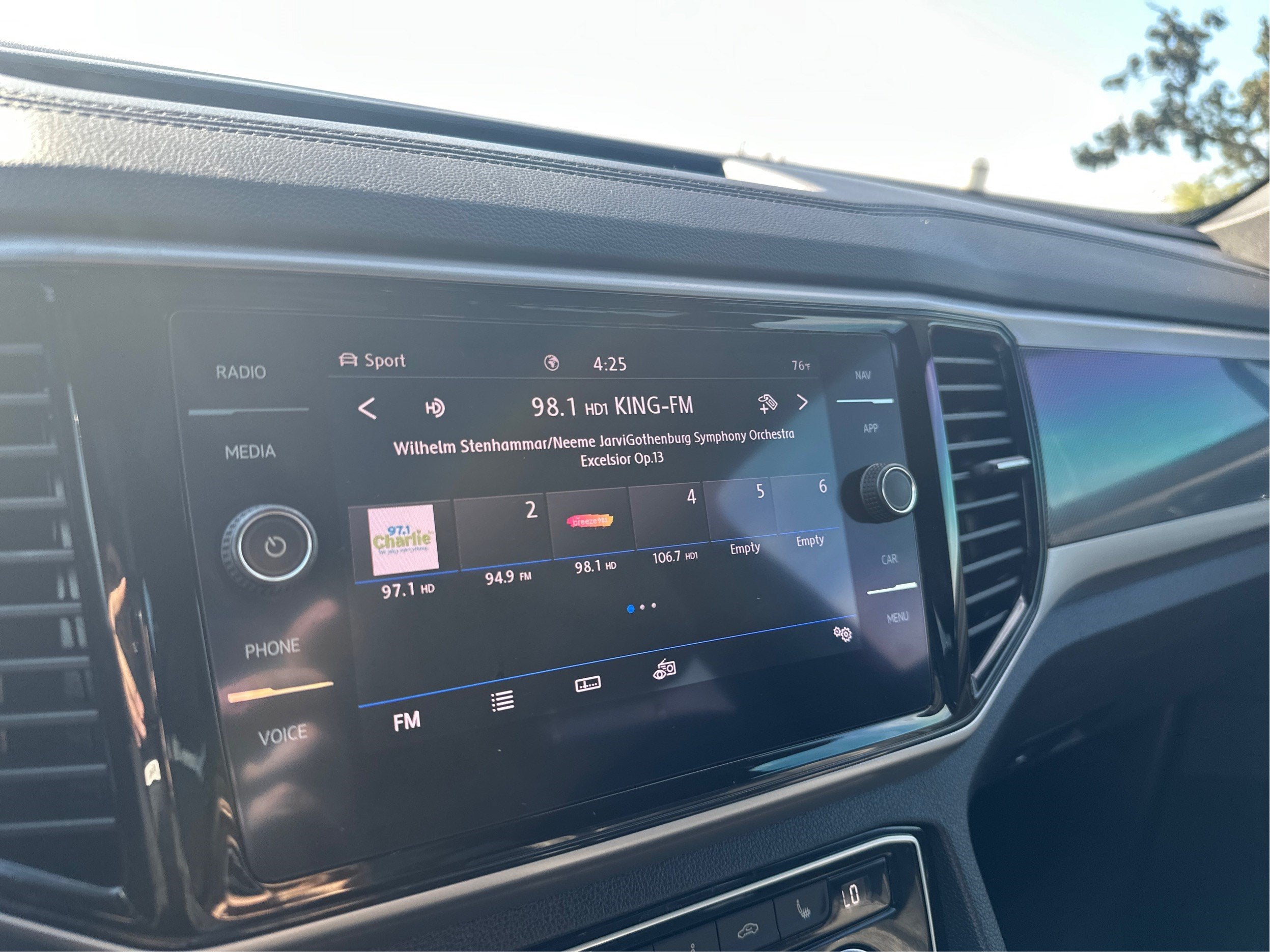 2020 Volkswagen Atlas Cross Sport 3.6L V6 SEL