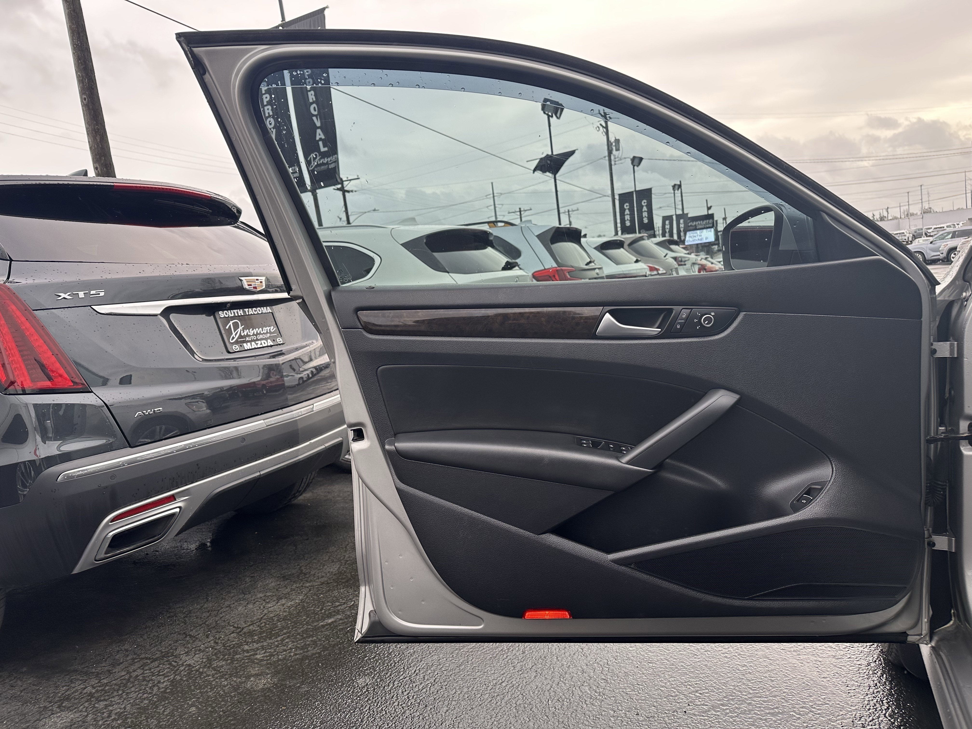 2014 Volkswagen Passat TDI SEL Premium