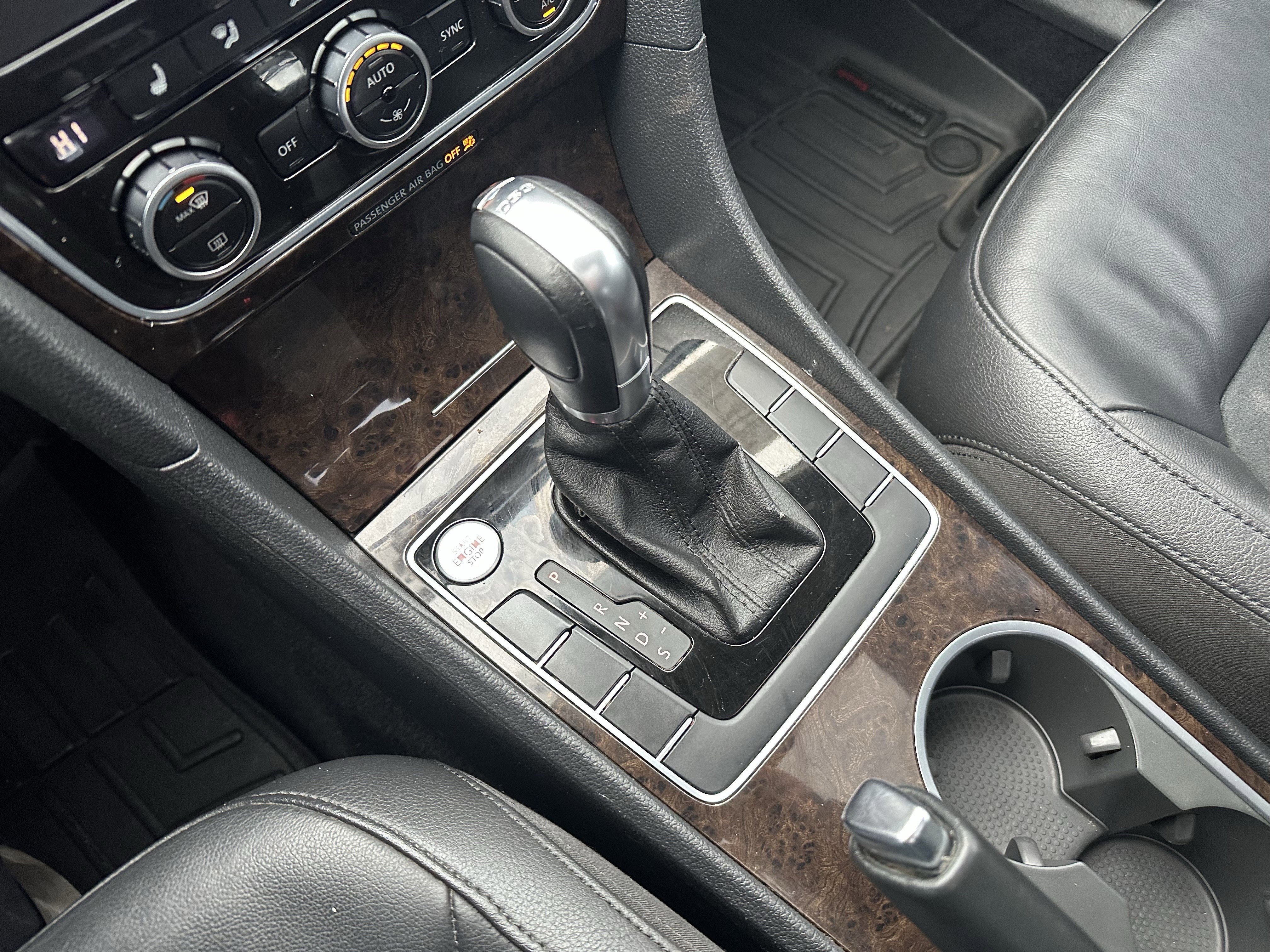 2014 Volkswagen Passat TDI SEL Premium