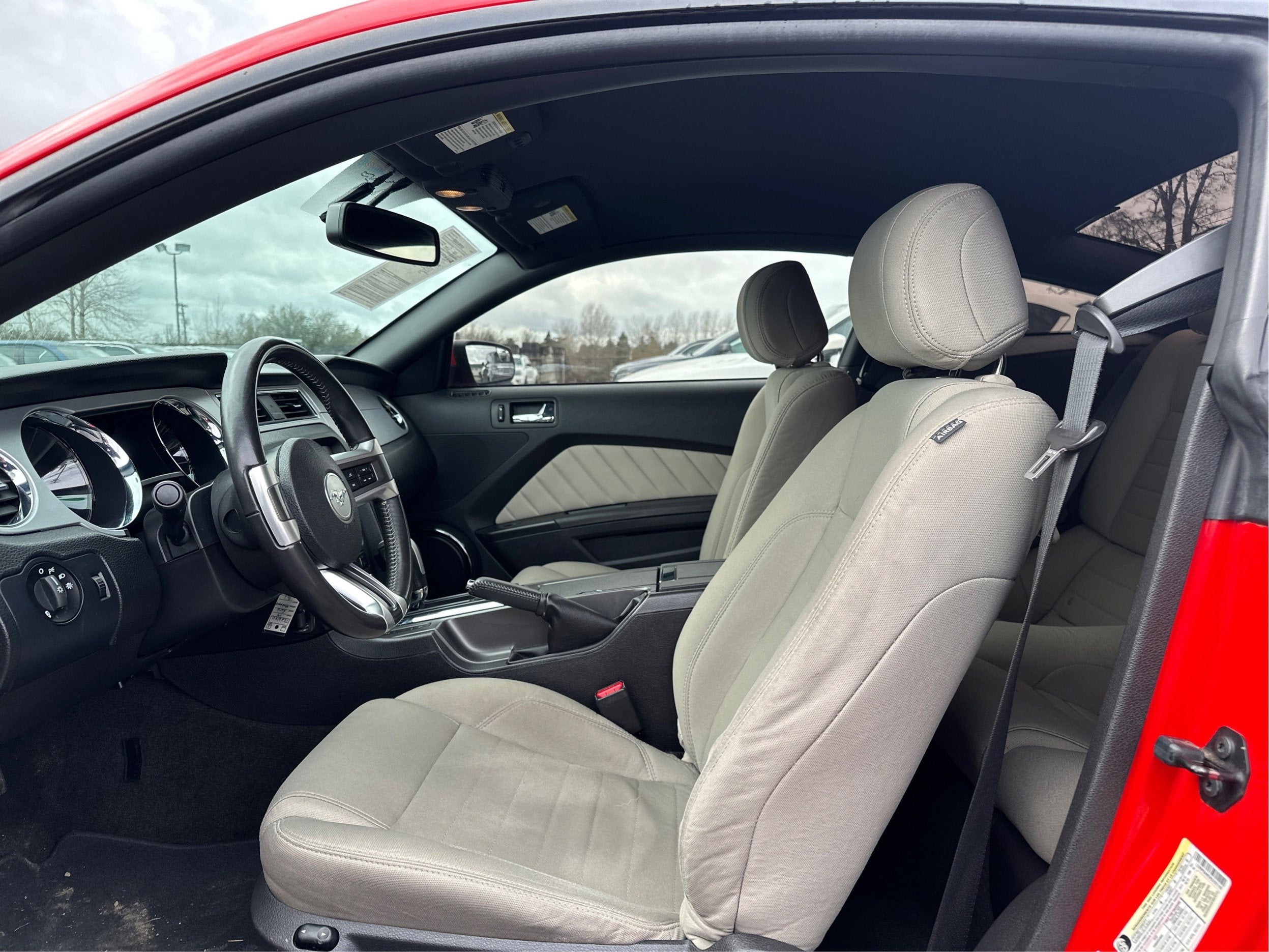 2014 Ford Mustang V6