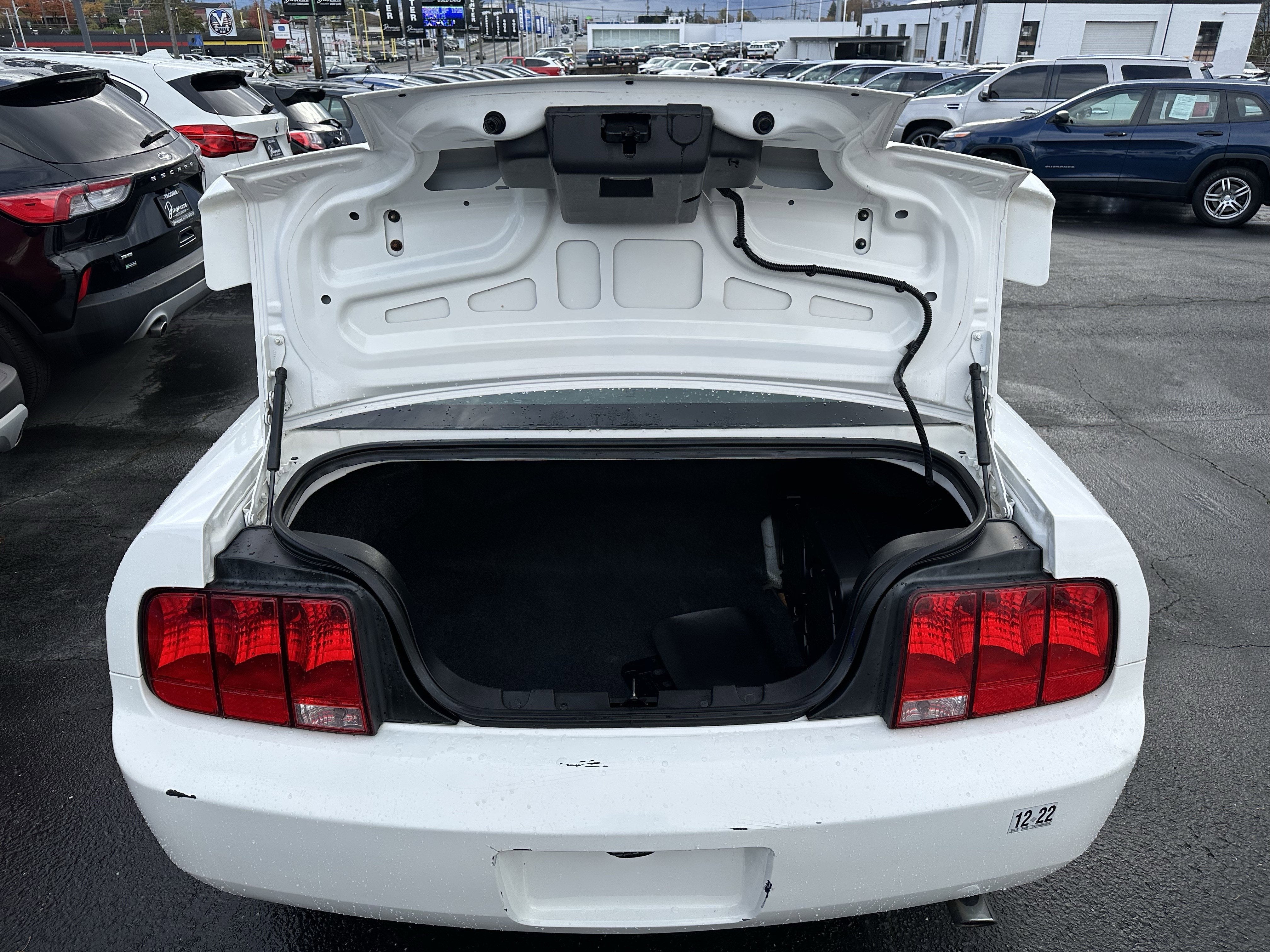 2008 Ford Mustang Premium