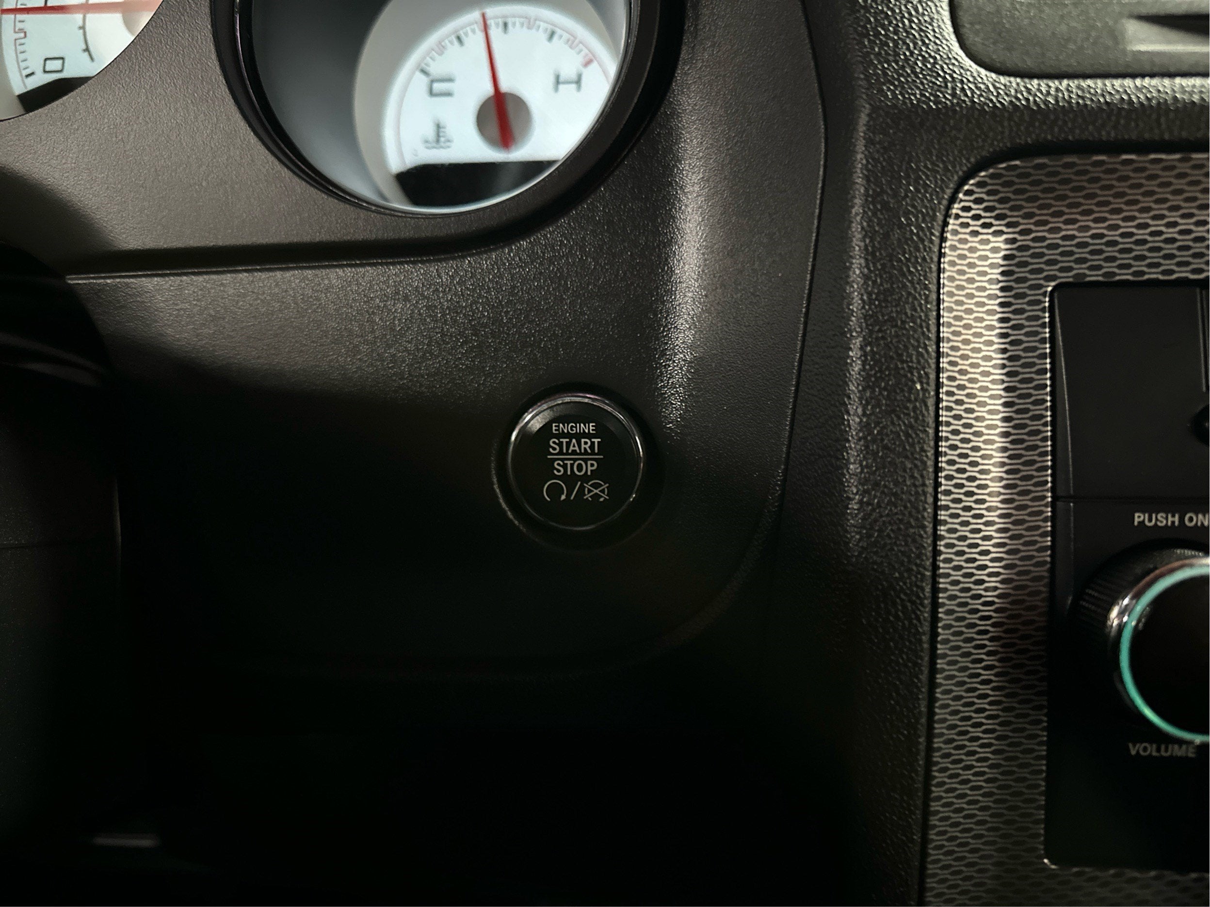 2013 Dodge Challenger R/T