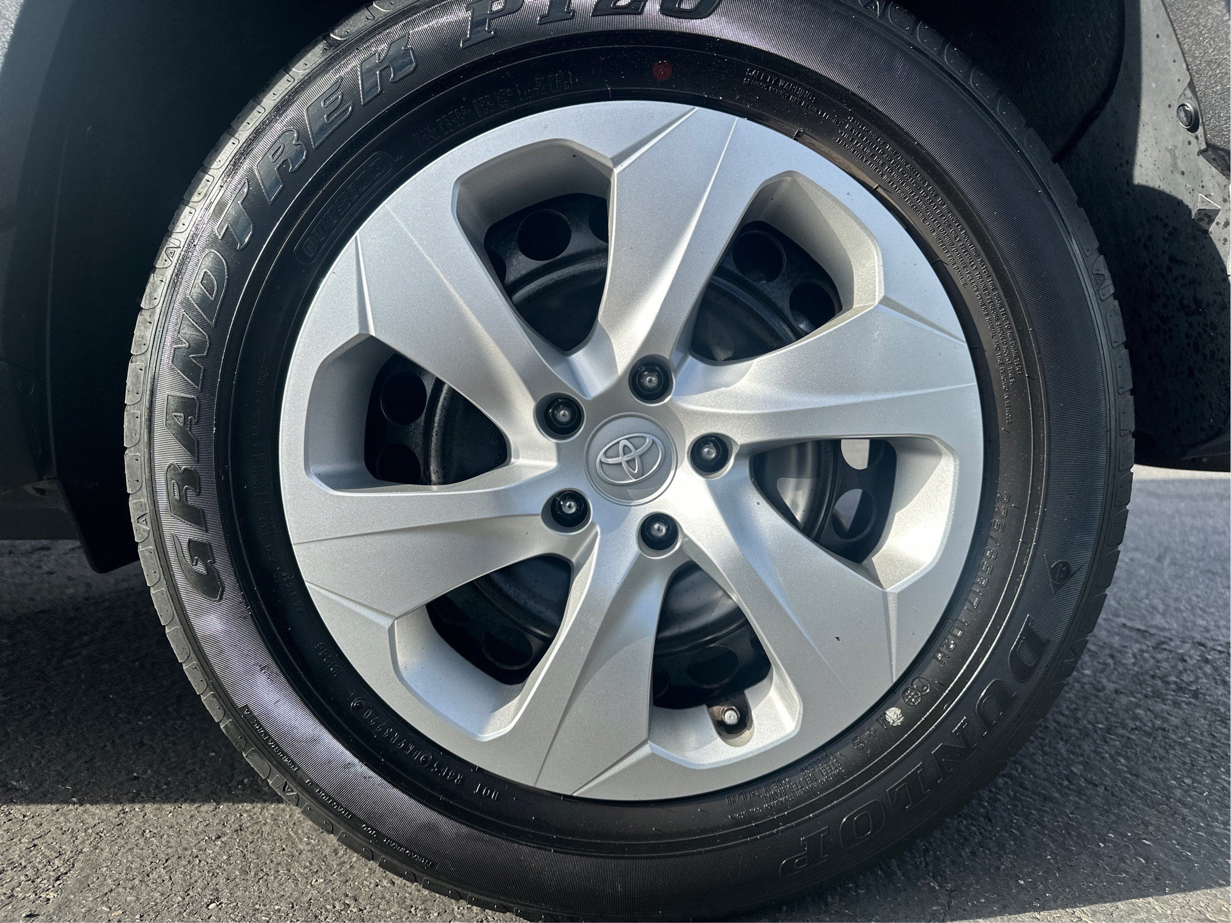 2021 Toyota RAV4 LE AWD