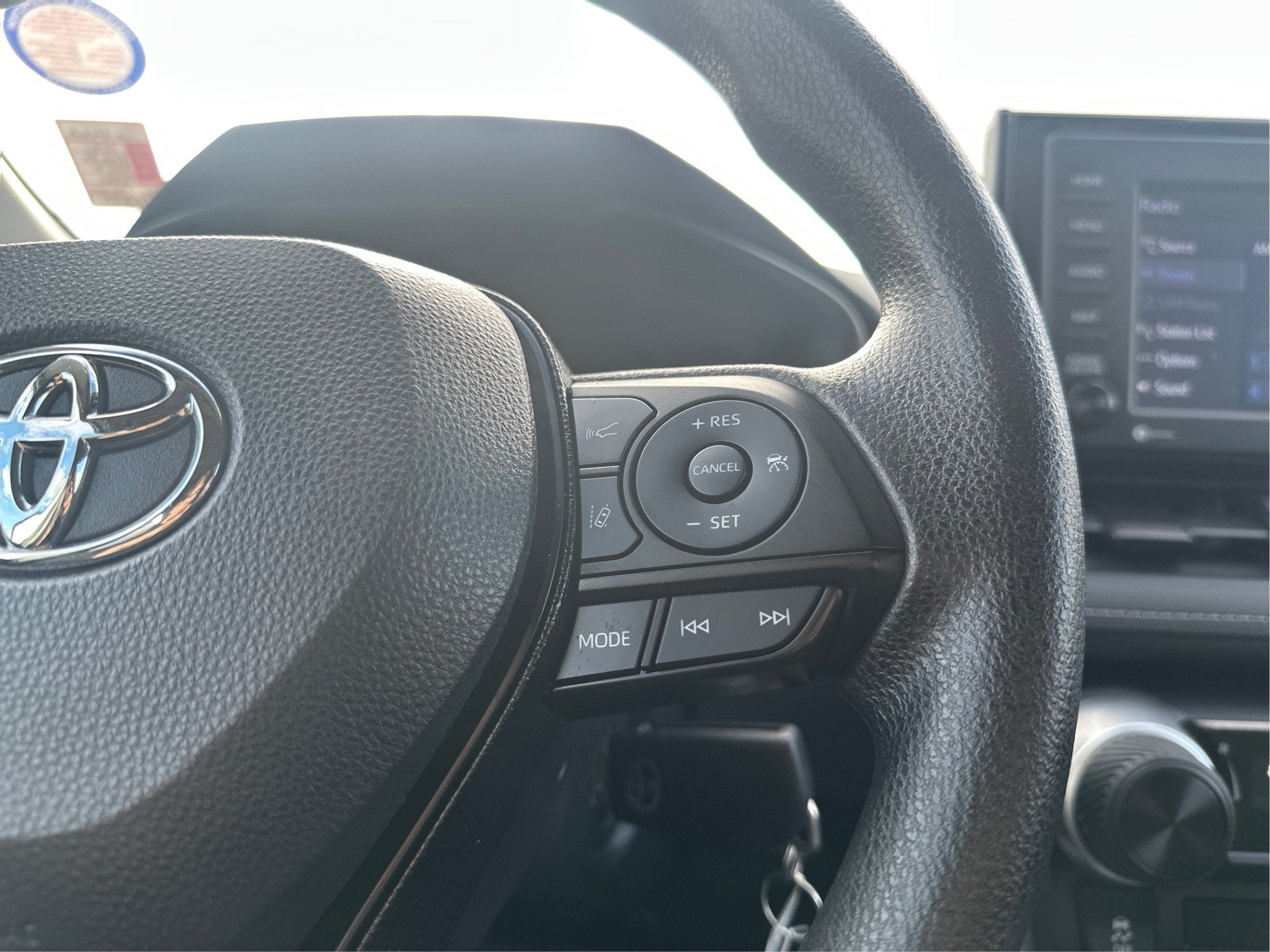 2021 Toyota RAV4 LE AWD