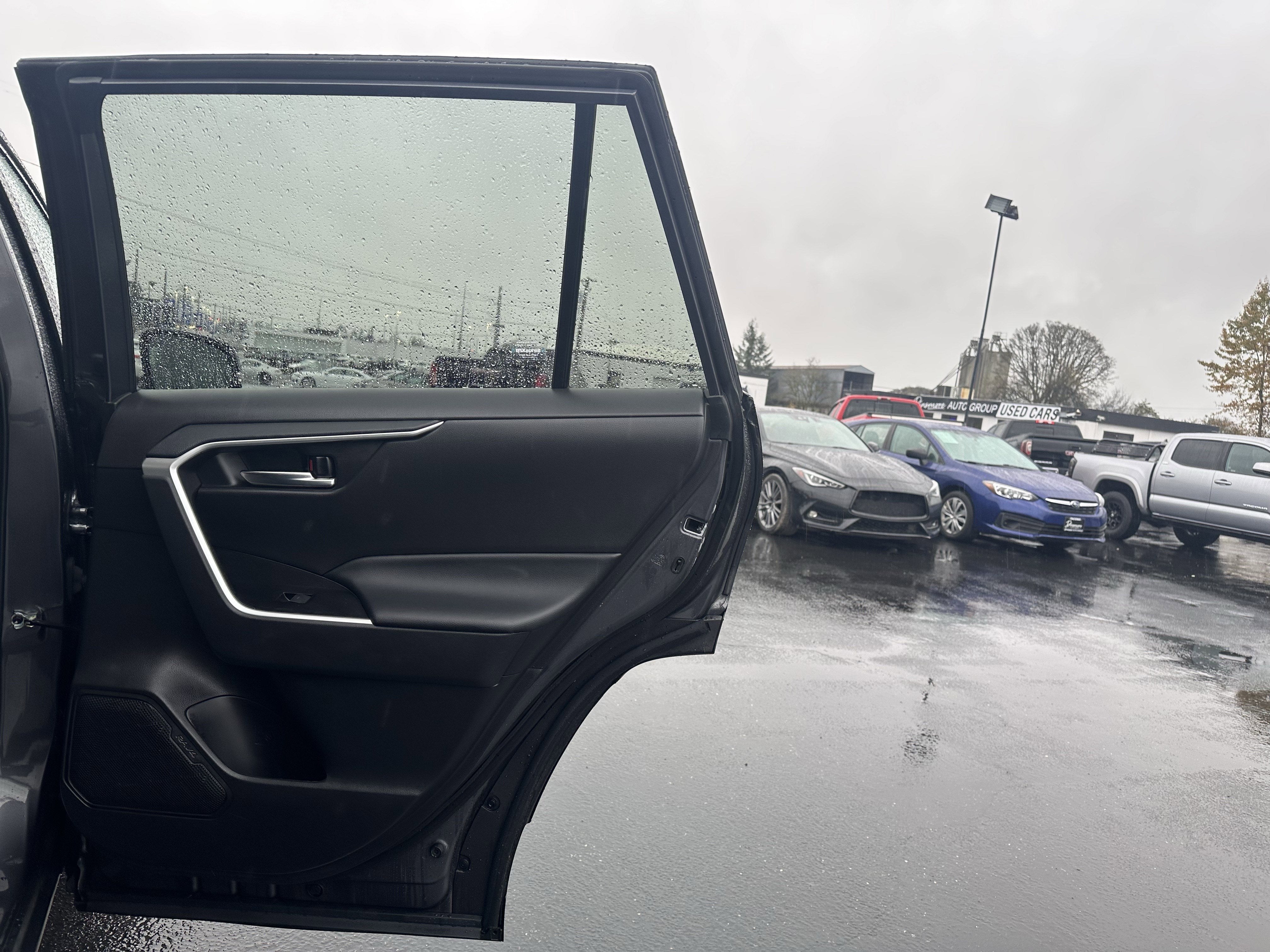 2023 Toyota RAV4 XLE AWD