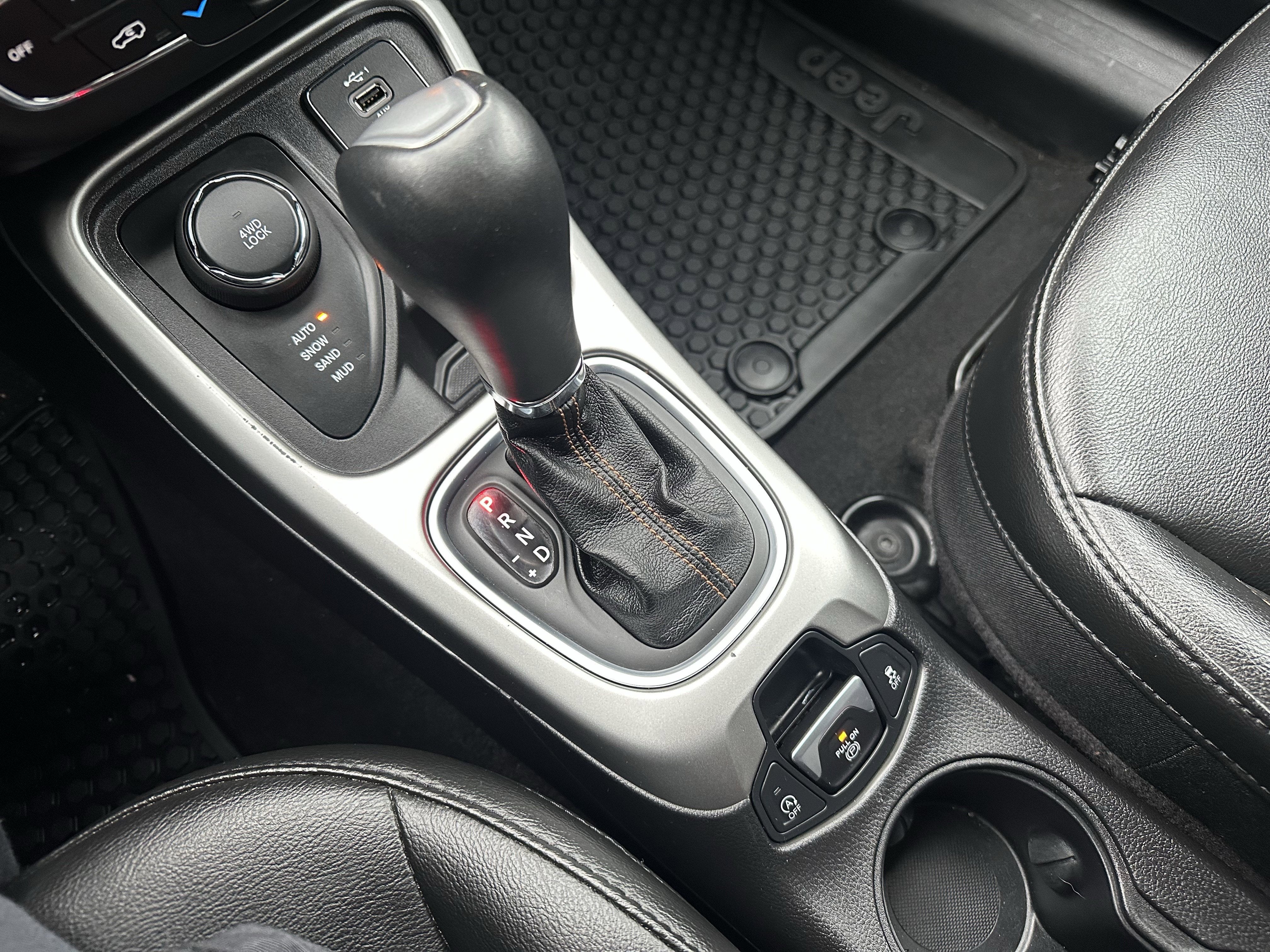 2020 Jeep Compass Latitude 4WD