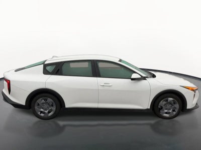 2025 Kia K4 LX