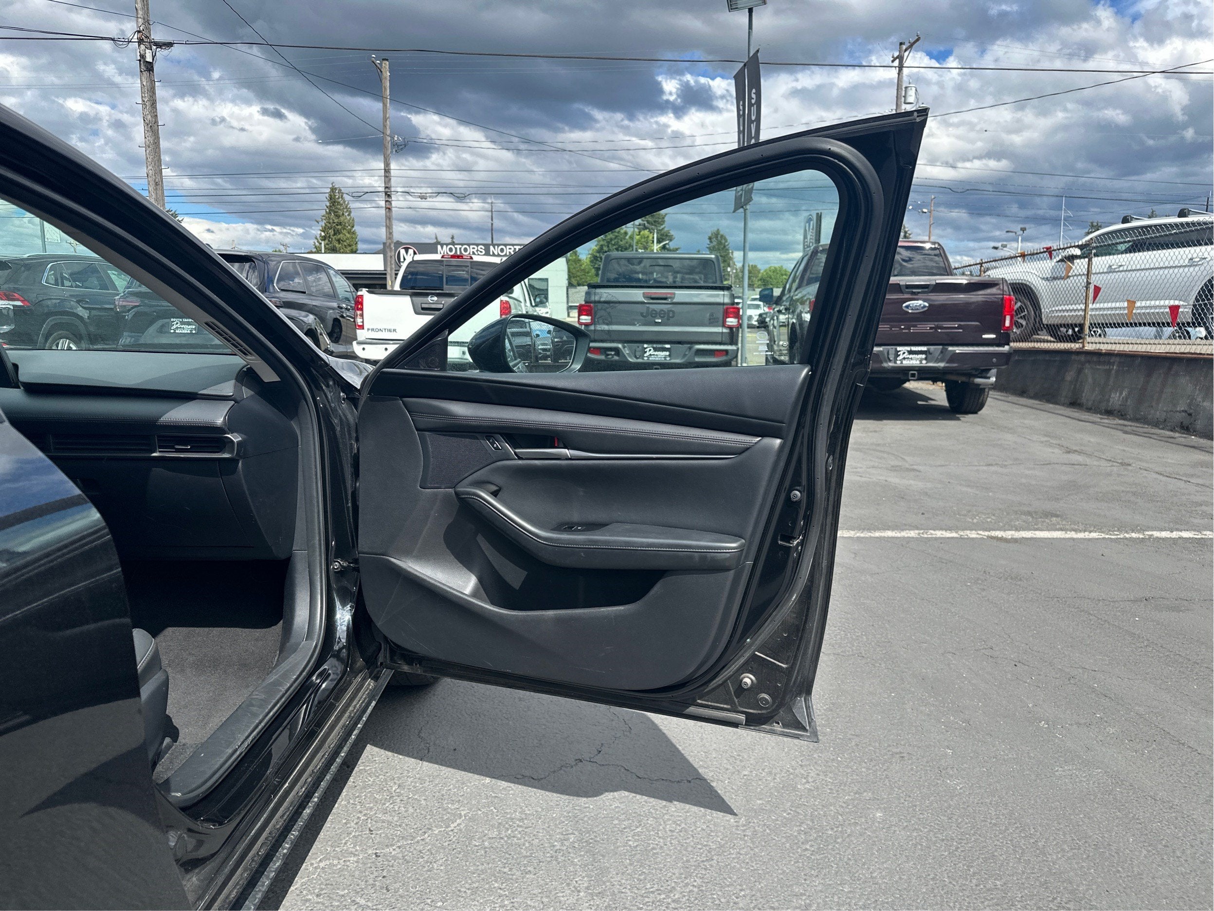 2024 Mazda Mazda3 2.5 S Select Sport FWD