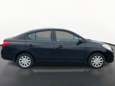 2014 Nissan Versa S