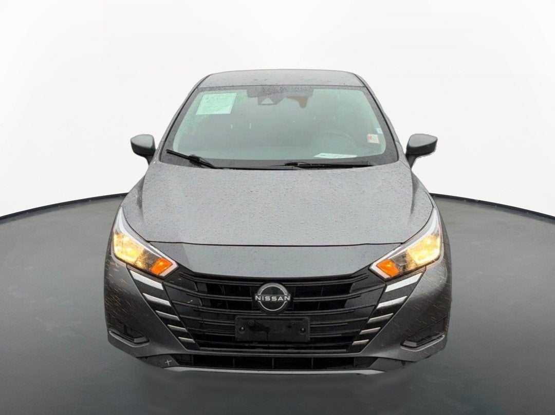 2023 Nissan Versa SV
