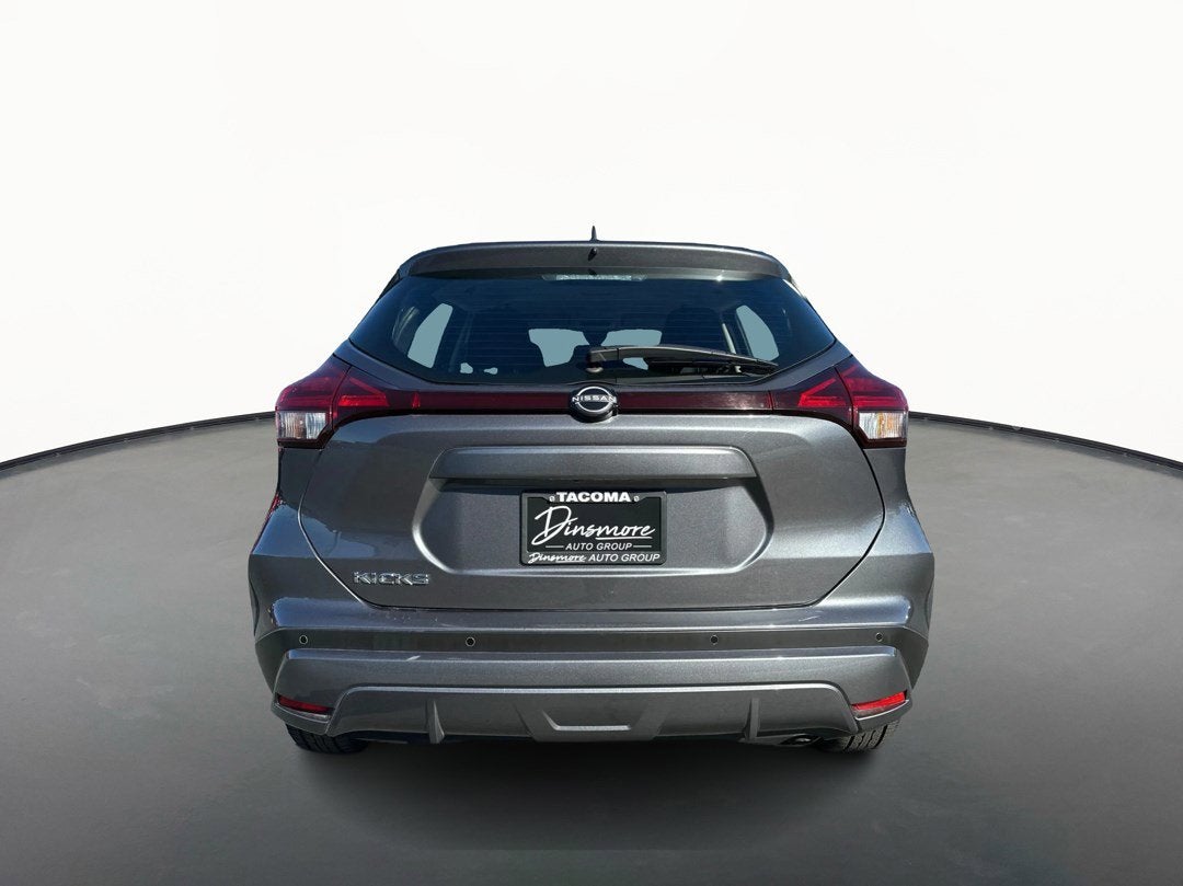 2023 Nissan Kicks S