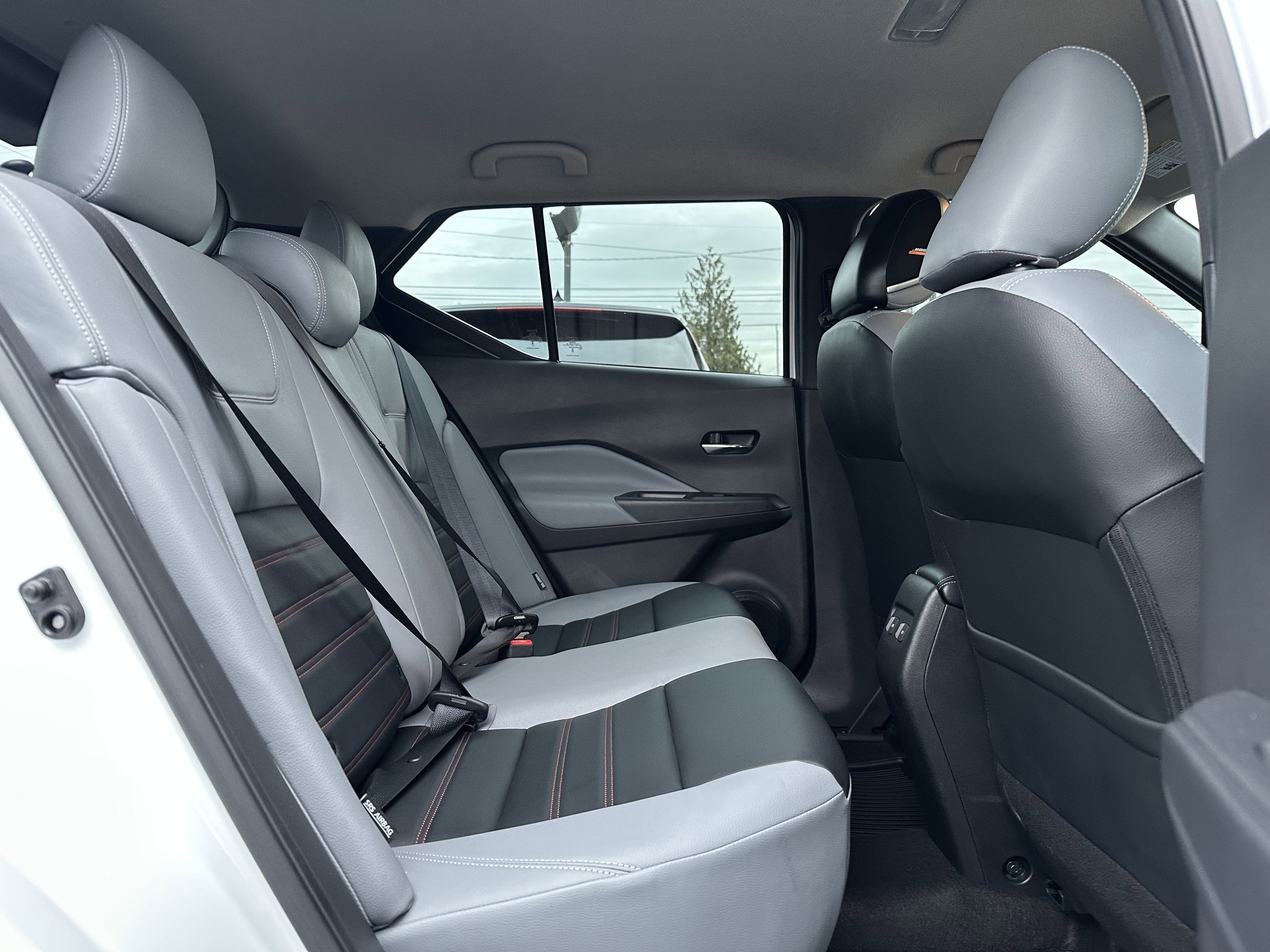 2023 Nissan Kicks SR