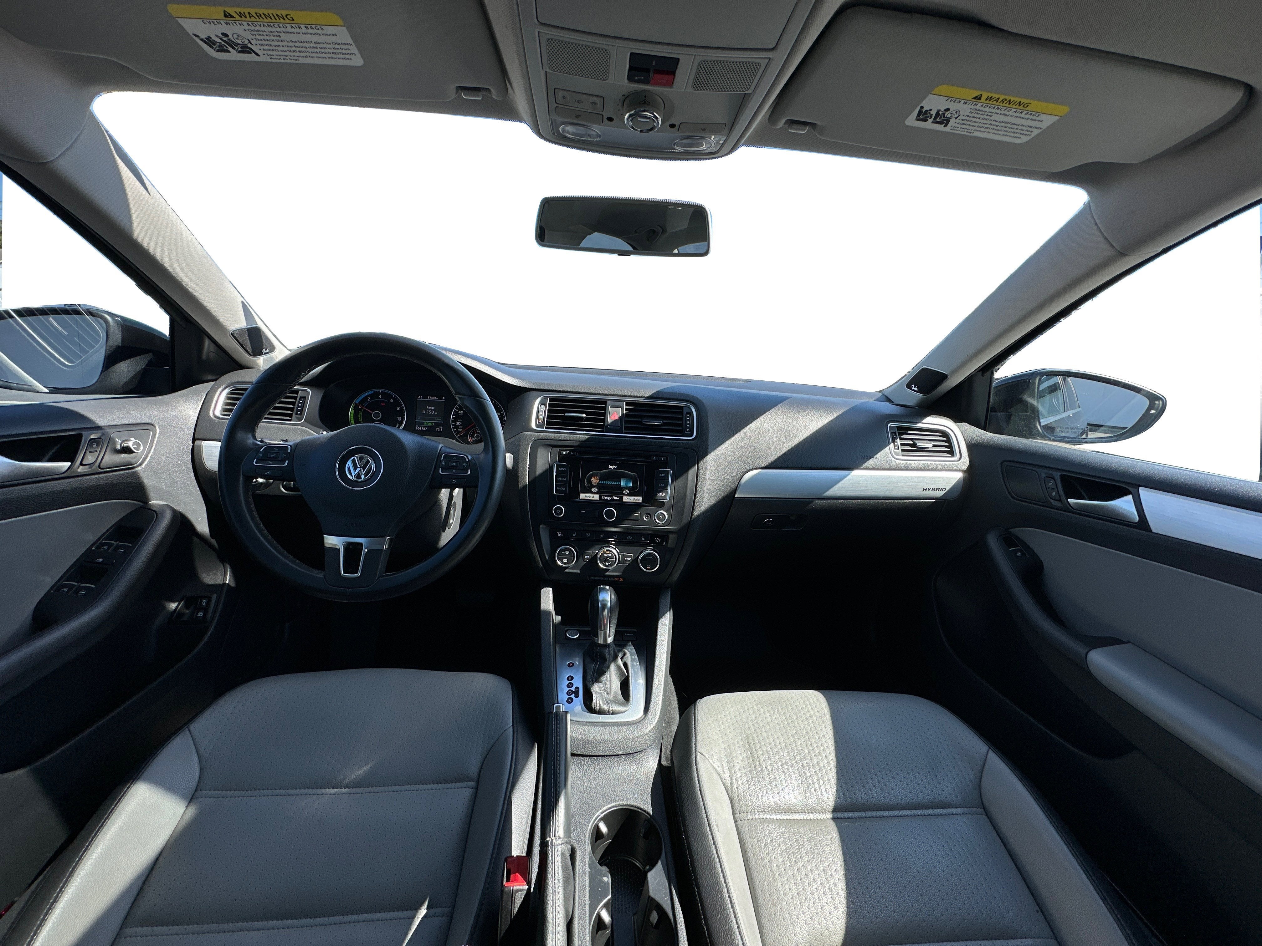 2014 Volkswagen Jetta Hybrid SEL Premium