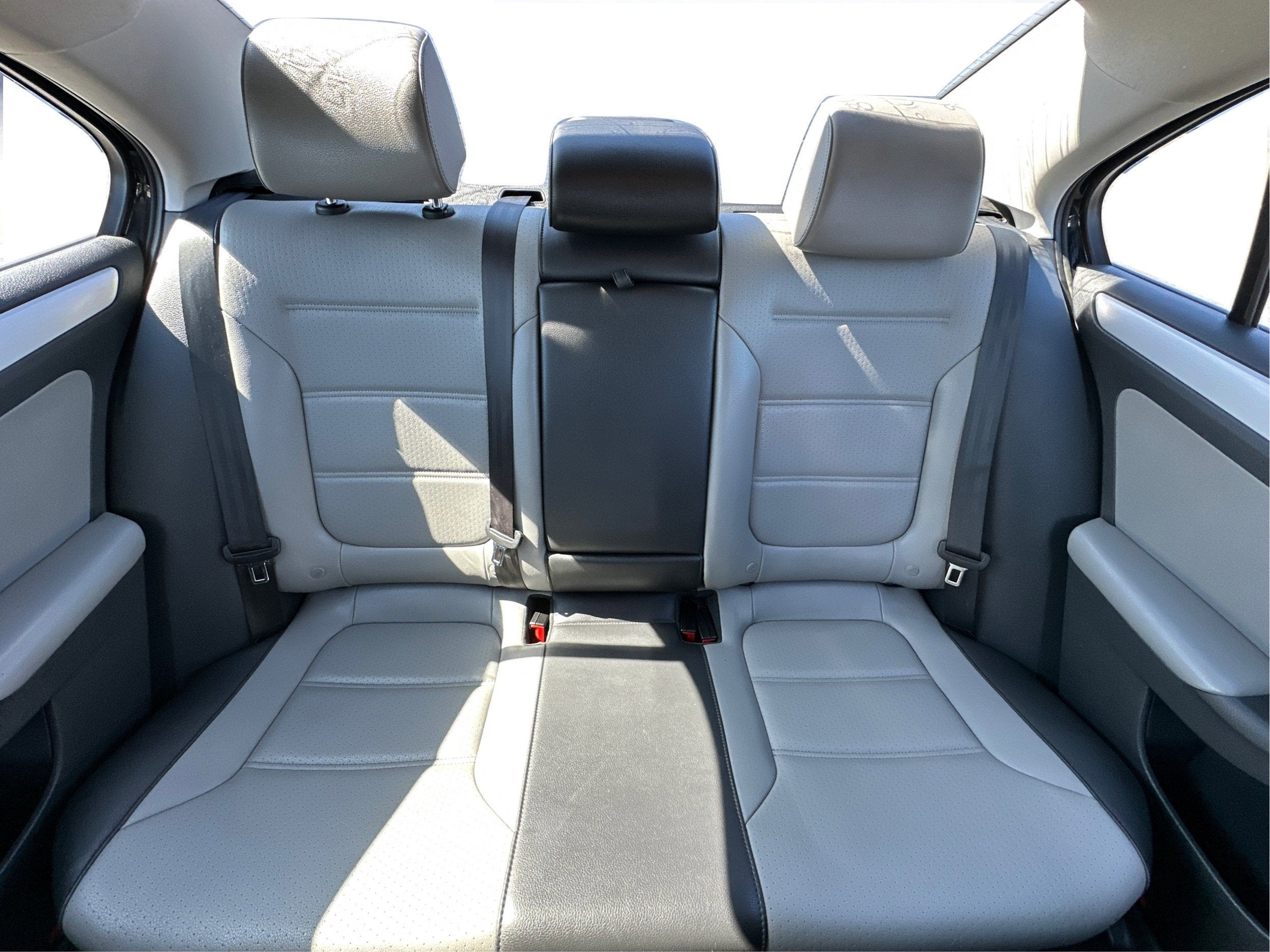 2014 Volkswagen Jetta Hybrid SEL Premium