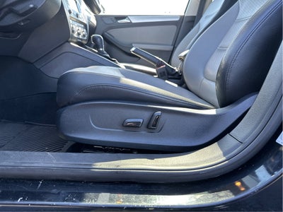 2014 Volkswagen Jetta Hybrid SEL Premium