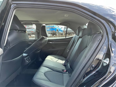 2021 Toyota Camry SE AWD