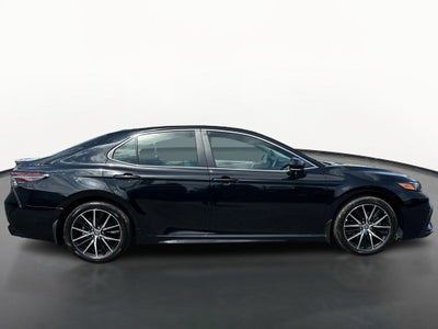 2021 Toyota Camry SE AWD