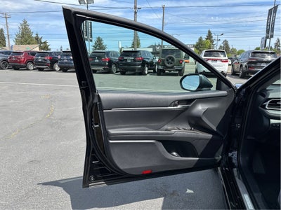 2021 Toyota Camry SE AWD