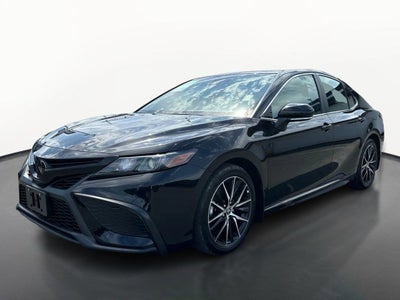 2021 Toyota Camry SE AWD