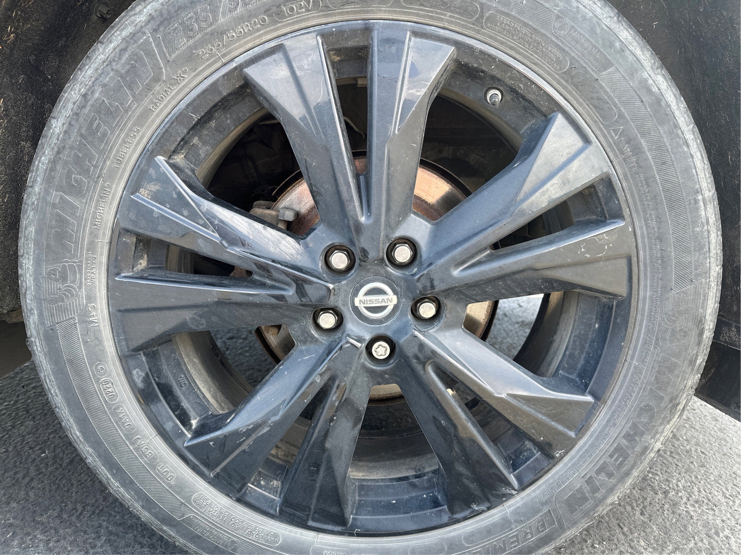 2018 Nissan Pathfinder Base
