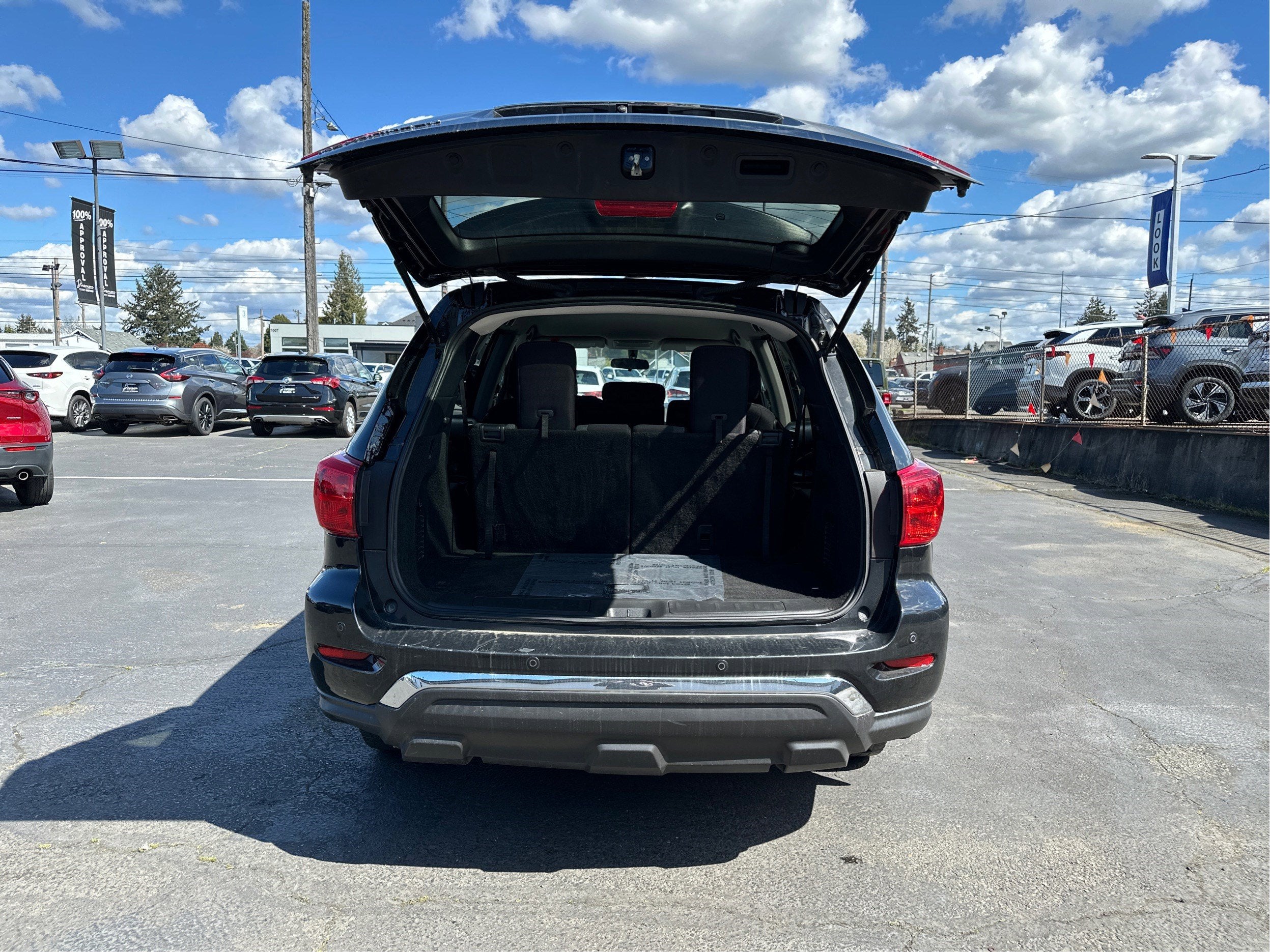 2019 Nissan Pathfinder SV