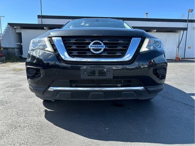 2019 Nissan Pathfinder SV